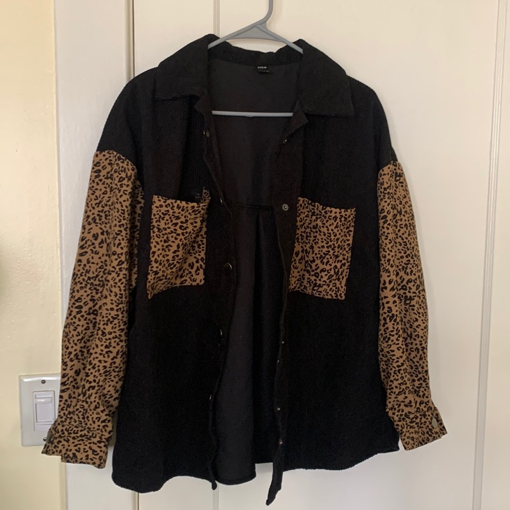 Women’s new light corduroy button up jacket